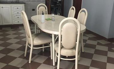 Muy linda Casa / OPORTUNIDAD!!!!