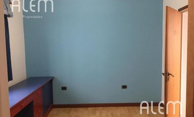Muy linda Casa / OPORTUNIDAD!!!!