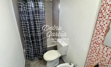 Dpto de tres ambientes amoblado con gas natural en Mar de Ajó