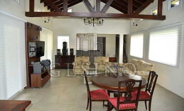 Casa en Campos de Roca