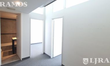 Oficina de 99 m2 cubiertos en alquiler en Vientos del Delta 2 - Nordelta