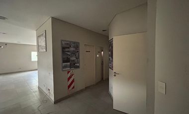 Oficina en Lanús Este