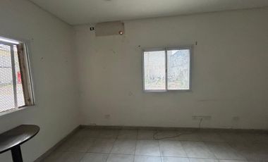 Oficina en Lanús Este
