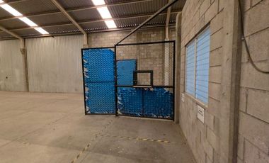 BODEGA EN RENTA SOBRE AV. REVOLUCIÓN, CULIACÁN ¡Lista para tu negocio!