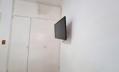 CASA SEMIAMOBLADA, 3 DORMITORIOS. SANTA LUCIA