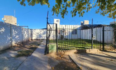 VENTA. CASA 2 DE DORMITORIOS. CHIMBAS