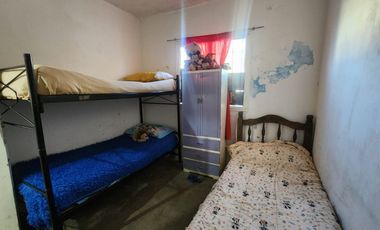 VENTA. CASA 2 DE DORMITORIOS. CHIMBAS