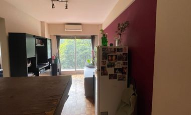 VENTA DEPARTAMENTO 2 AMBIENTES CENTRO CON BALCON