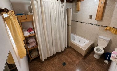 Casa en venta en Recreo, 3 dorm. patio y cochera