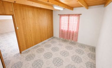 Casa en venta en Recreo, 3 dorm. patio y cochera