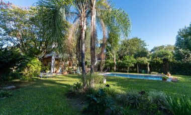 Casa en Villa Calefornia de 3 dormitorios, pileta