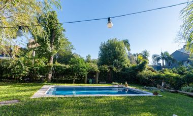 Casa en Villa Calefornia de 3 dormitorios, pileta