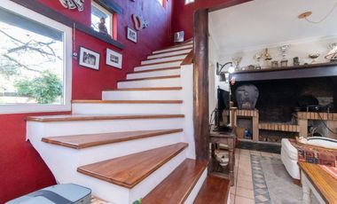 Casa en Villa Calefornia de 3 dormitorios, pileta