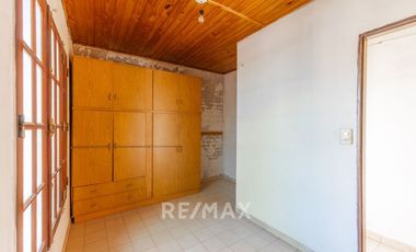 LOCALES COMERCIALES + DEPARTAMENTO EN VENTA