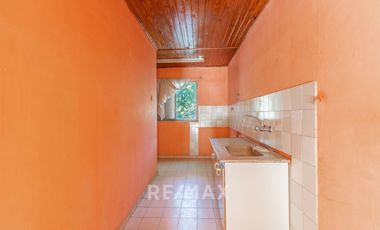 LOCALES COMERCIALES + DEPARTAMENTO EN VENTA