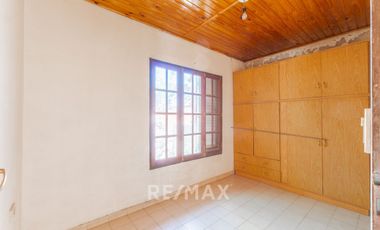 LOCALES COMERCIALES + DEPARTAMENTO EN VENTA