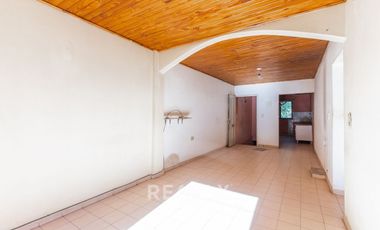 LOCALES COMERCIALES + DEPARTAMENTO EN VENTA