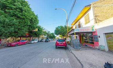 LOCALES COMERCIALES + DEPARTAMENTO EN VENTA