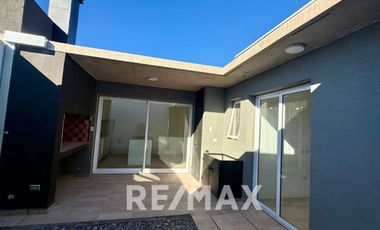 VENTA CASA FERNANDEZ ORO