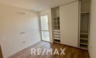 VENTA CASA FERNANDEZ ORO