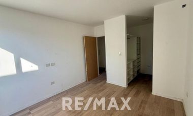 VENTA CASA FERNANDEZ ORO