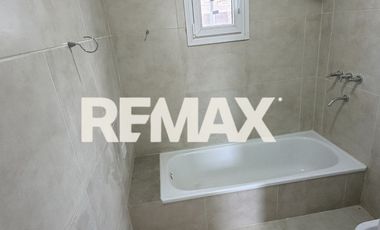 ALQUILER CASA 2 DORM - GENNARI 631 - FERNANDEZ ORO