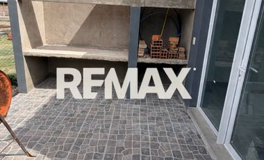 ALQUILER CASA 2 DORM - GENNARI 631 - FERNANDEZ ORO