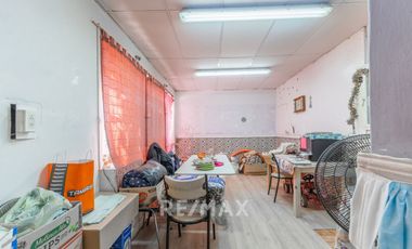 LOCAL COMERCIAL + CASA DOS DORMITORIOS  EN VENTA