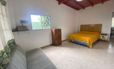 QUINTA 4 AMBIENTES ALQUILER EZEIZA