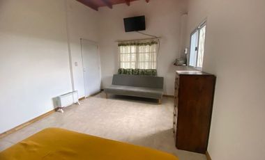 QUINTA 4 AMBIENTES ALQUILER EZEIZA