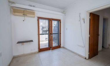 CASA EN ALQUILER 2 DORM 2 COCH EN FOM. 9 DE JUL