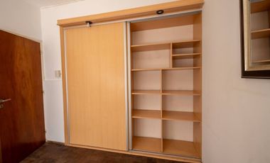 CASA EN ALQUILER 2 DORM 2 COCH EN FOM. 9 DE JUL