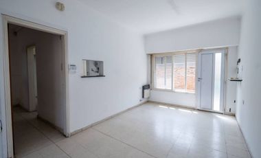 CASA EN ALQUILER 2 DORM 2 COCH EN FOM. 9 DE JUL
