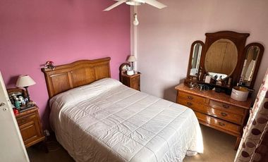 VENTA DEPARTAMENTO 3 DORMITORIOS CON COCHERA.
