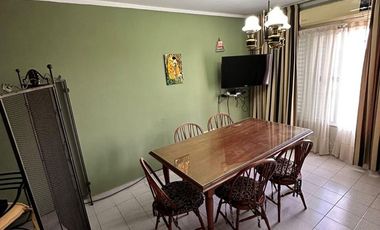 VENTA DEPARTAMENTO 3 DORMITORIOS CON COCHERA.