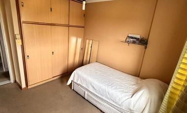 VENTA DEPARTAMENTO 3 DORMITORIOS CON COCHERA.