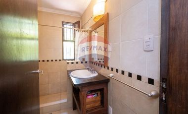 Casa con jardín en venta en Villa California