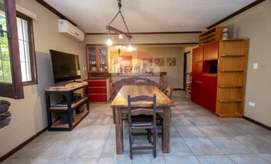 Casa con jardín en venta en Villa California