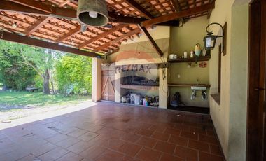 Casa con jardín en venta en Villa California