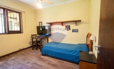 Casa con jardín en venta en Villa California