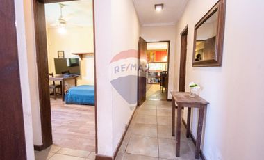Casa con jardín en venta en Villa California