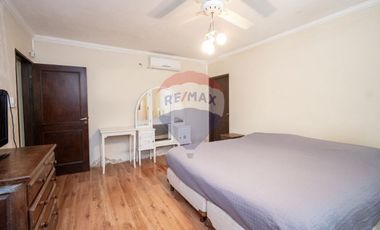 Casa con jardín en venta en Villa California
