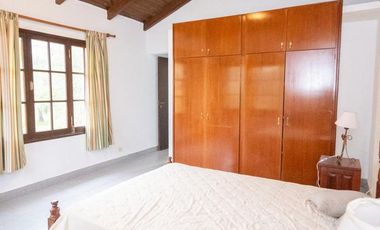 CASA QUINTA EN COUNTRY UBAJAY.