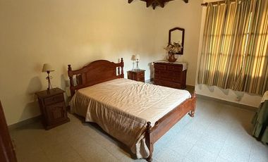 CASA QUINTA EN COUNTRY UBAJAY.