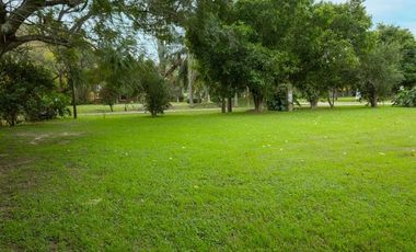 CASA QUINTA EN COUNTRY UBAJAY.