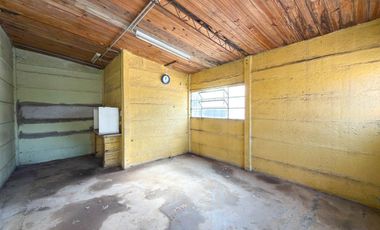 VENTA COMERCIAL AMPLIO GALPÓN EN TANDIL