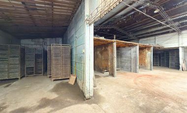 VENTA COMERCIAL AMPLIO GALPÓN EN TANDIL
