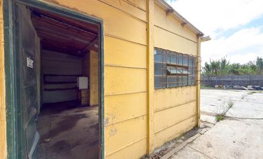 VENTA COMERCIAL AMPLIO GALPÓN EN TANDIL
