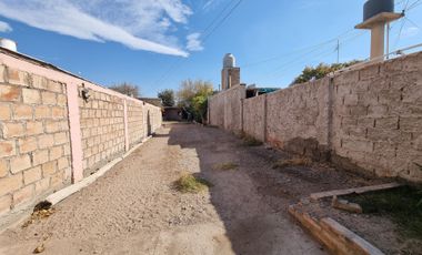 3 CASAS SOBRE TERRENO DE 647 M2. RIVADAVIA SUR