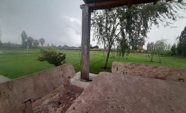 CASA, PISCINA Y QUINCHO EN TERRENO DE 2 HECTAREAS